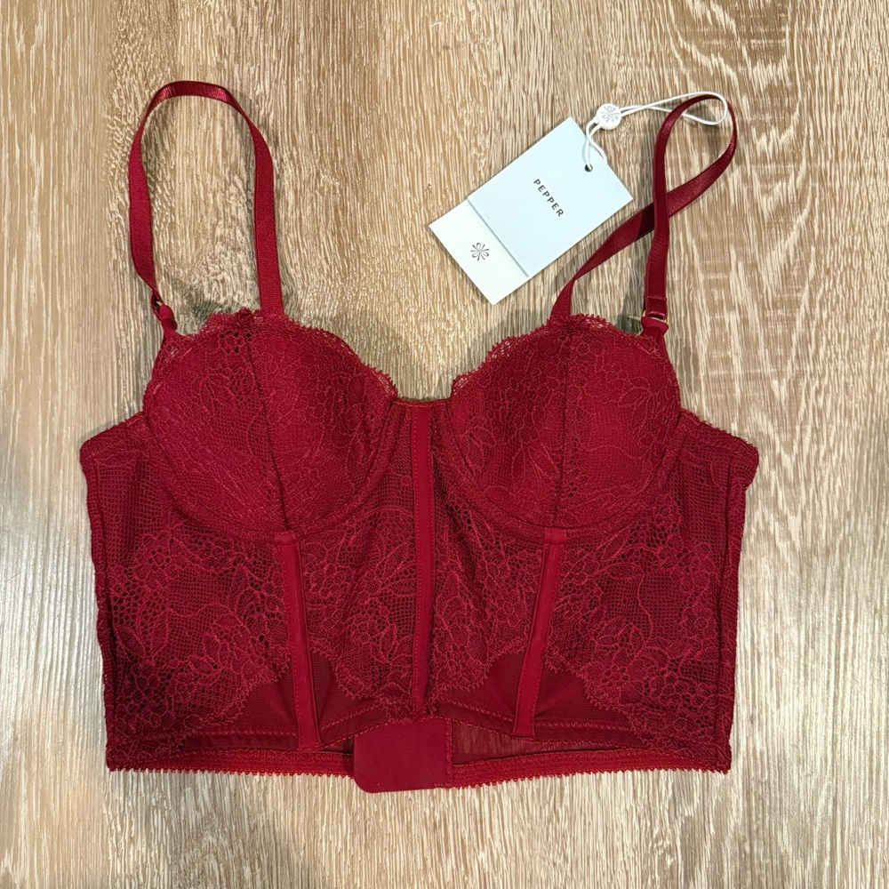 Brand New w/ Tags Pepper 32AA Beautiful Red Lace Corset Top